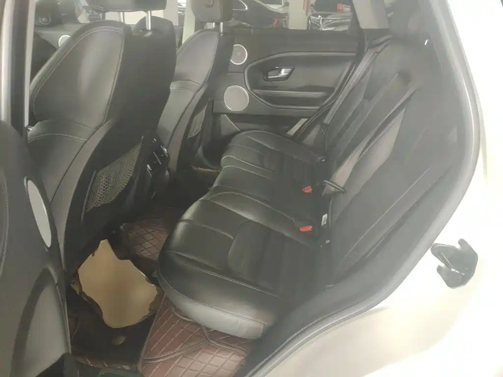 Land Rover Range Rover Evoque 2018 — фото 17