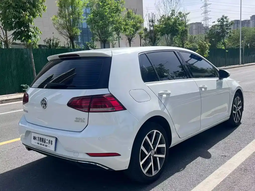 Volkswagen Golf 2020