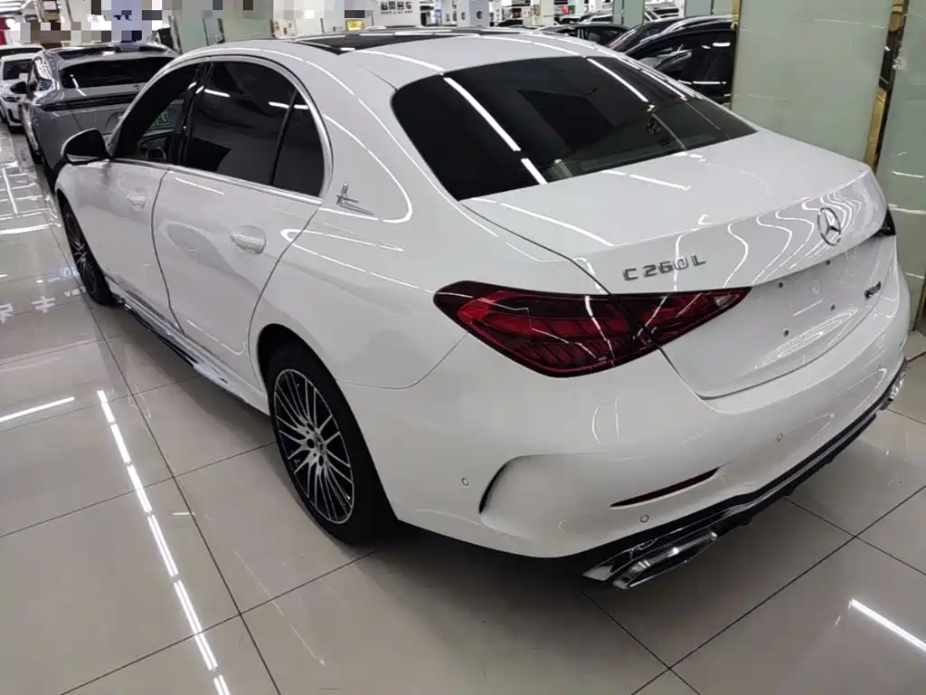 Mercedes-Benz C-Class 2023