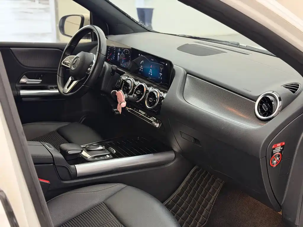 Mercedes-Benz B-Class 2022 — фото 14