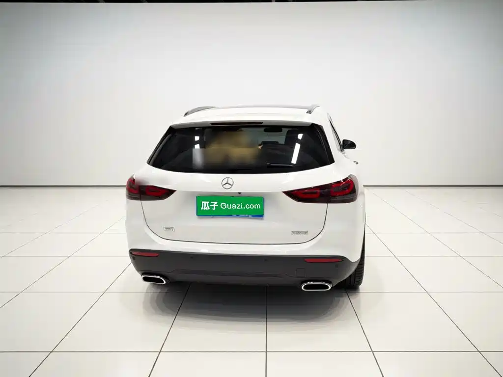 Mercedes-Benz GLA 2021