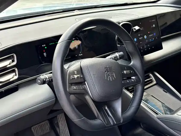 BYD Qin L 2024