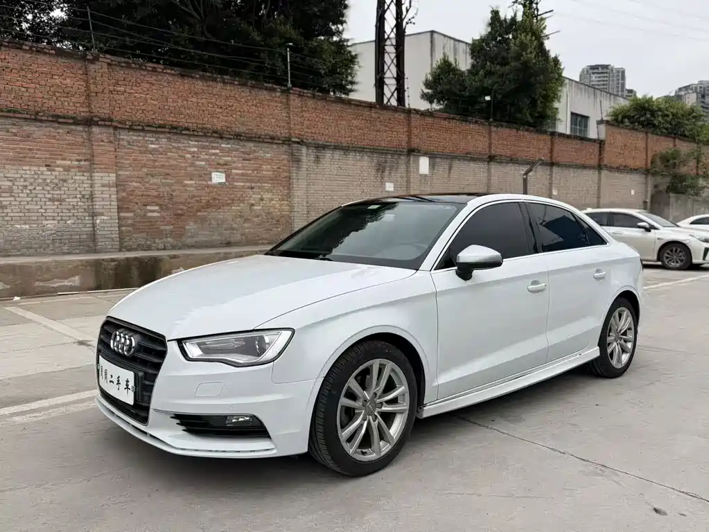 Audi A3 2016 — фото 1