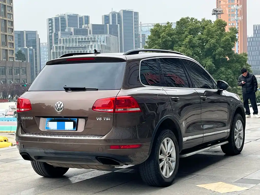 Volkswagen Touareg 2013