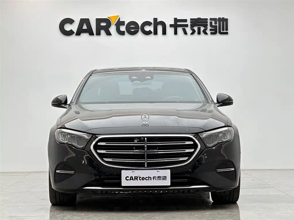 Mercedes-Benz E-Class 2024