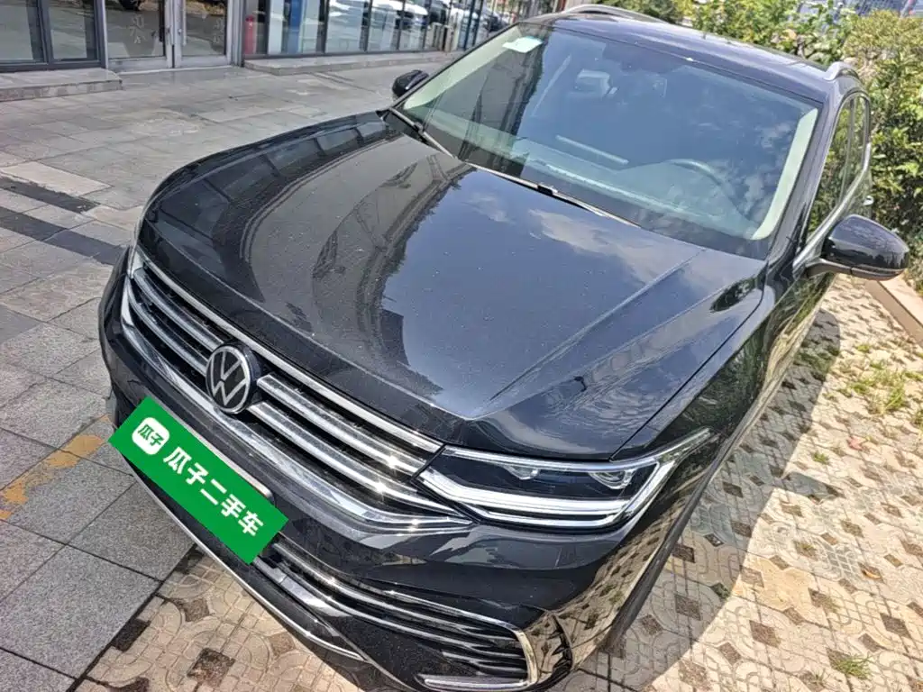 Volkswagen Tiguan L 2025