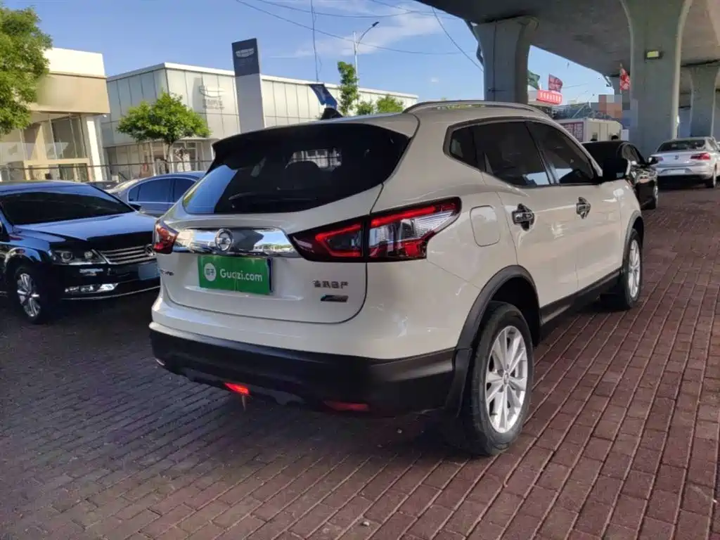 Nissan Qashqai 2018 — фото 7