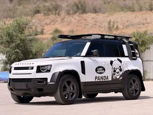 Land Rover Defender 2022