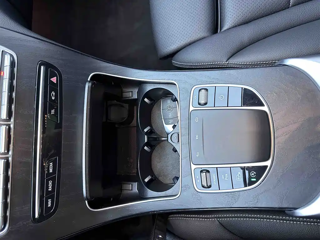 Mercedes-Benz C-Class 2021 — фото 15