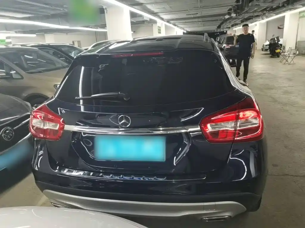 Mercedes-Benz GLA 2017