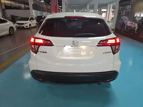 Honda Vezel 2017