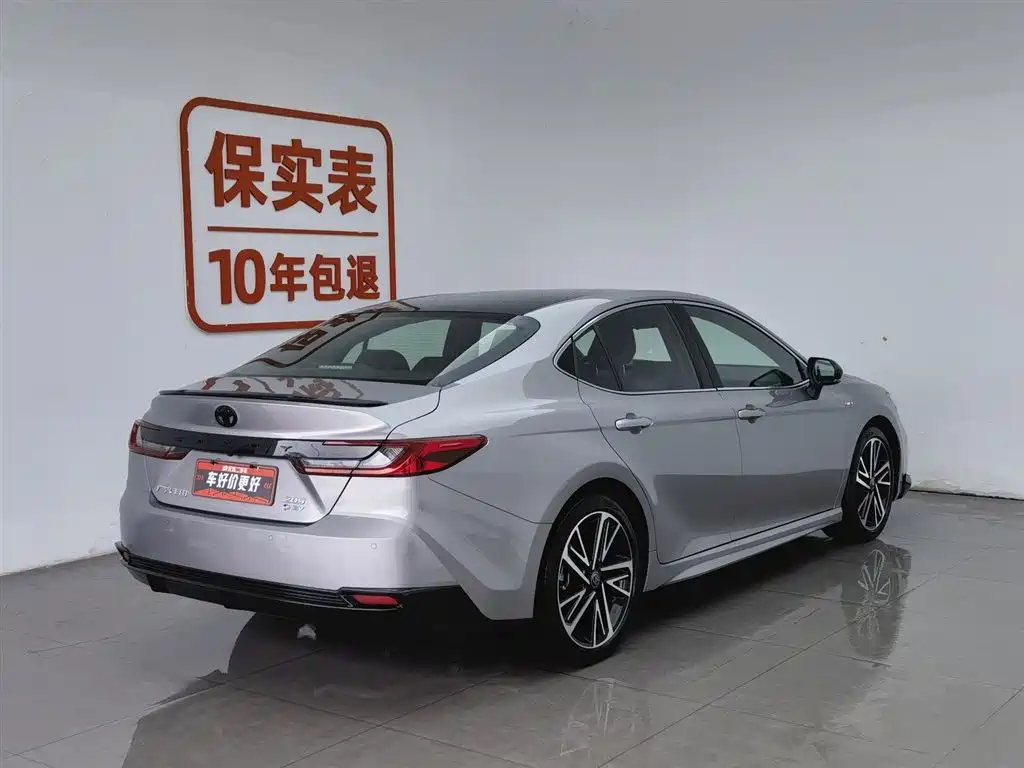 Toyota Camry 2024