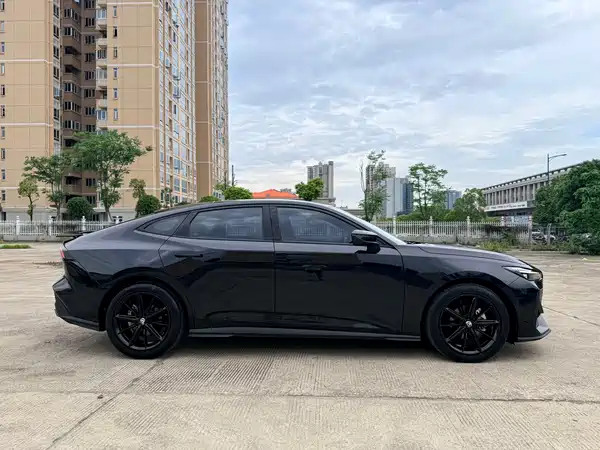 Changan UNI-V 2023