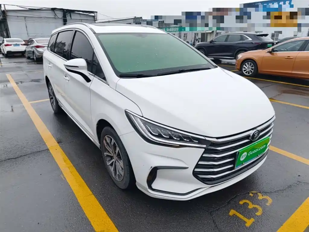 BYD MAX 2022 — фото 4