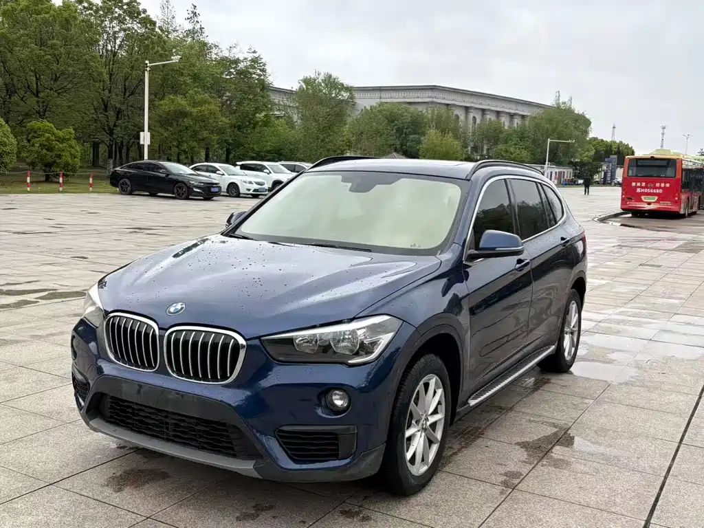 BMW X1 2018 — фото 3