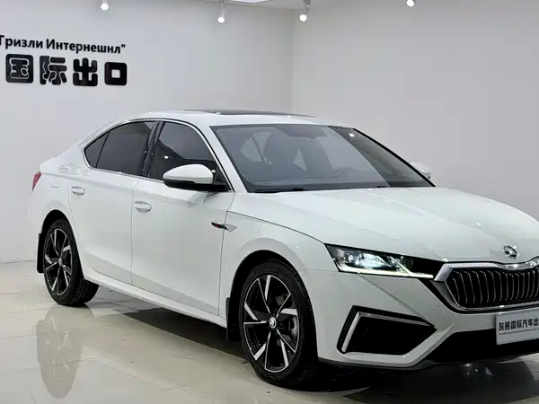 Skoda Octavia 2023