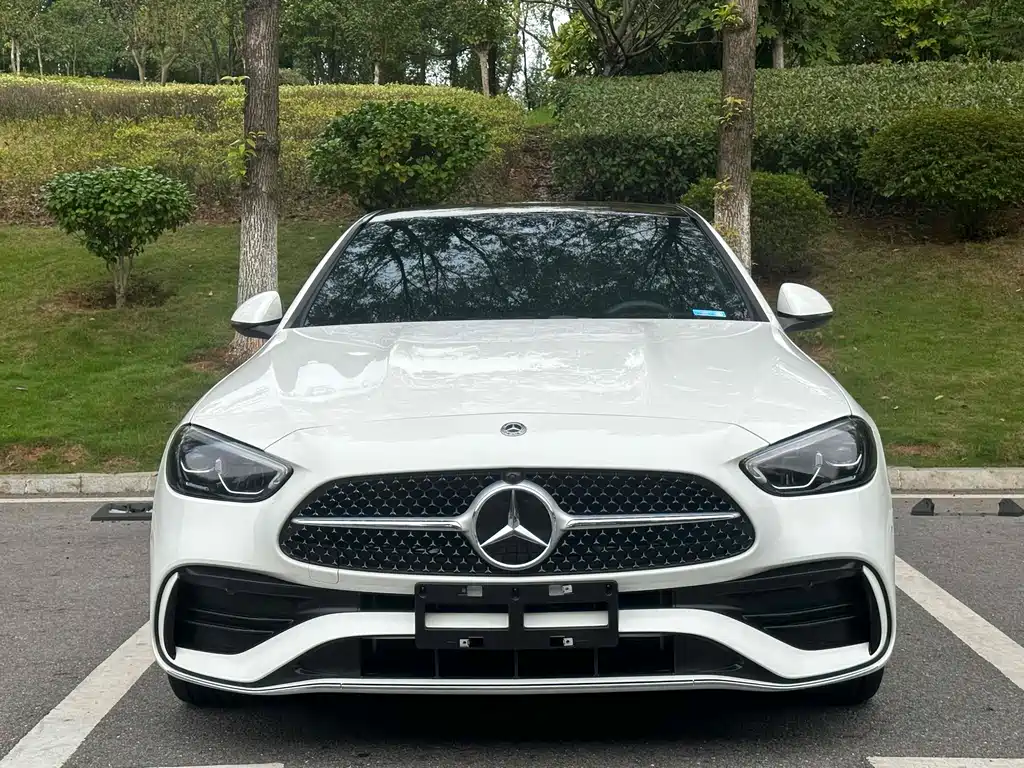 Mercedes-Benz C-Class 2023