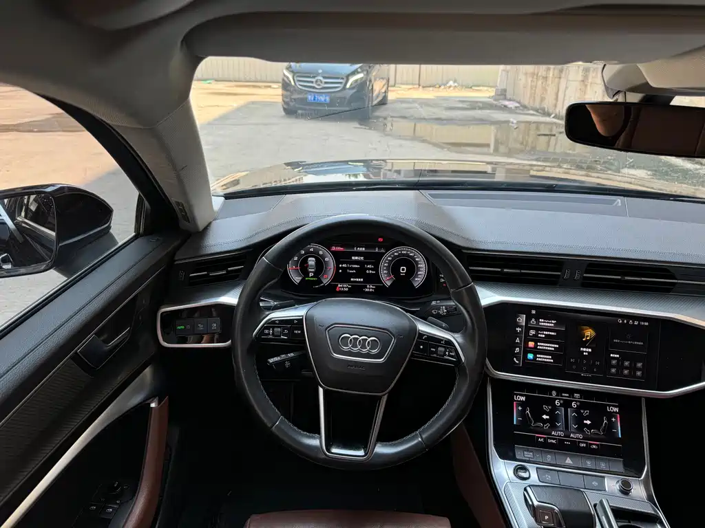 Audi A6L 2021