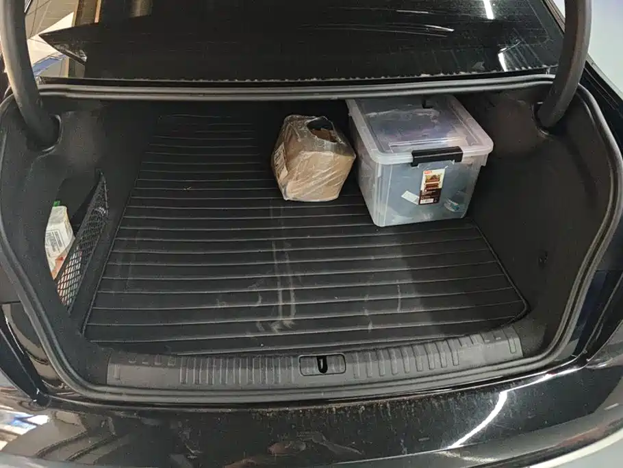 Audi A6L 2023