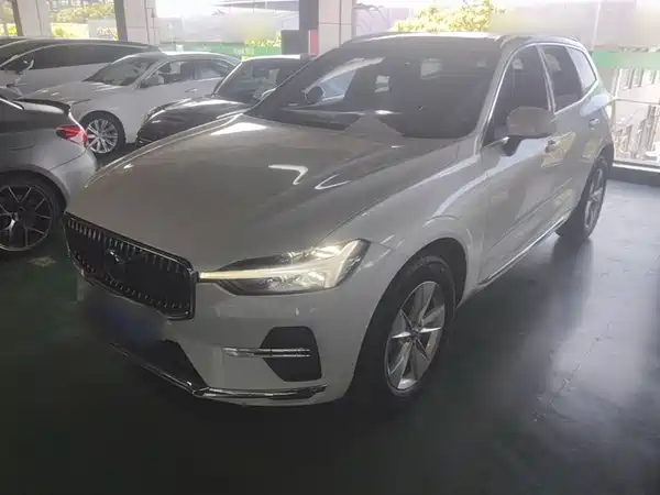 Volvo XC60 2021