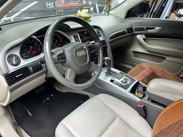 Audi A6L 2011