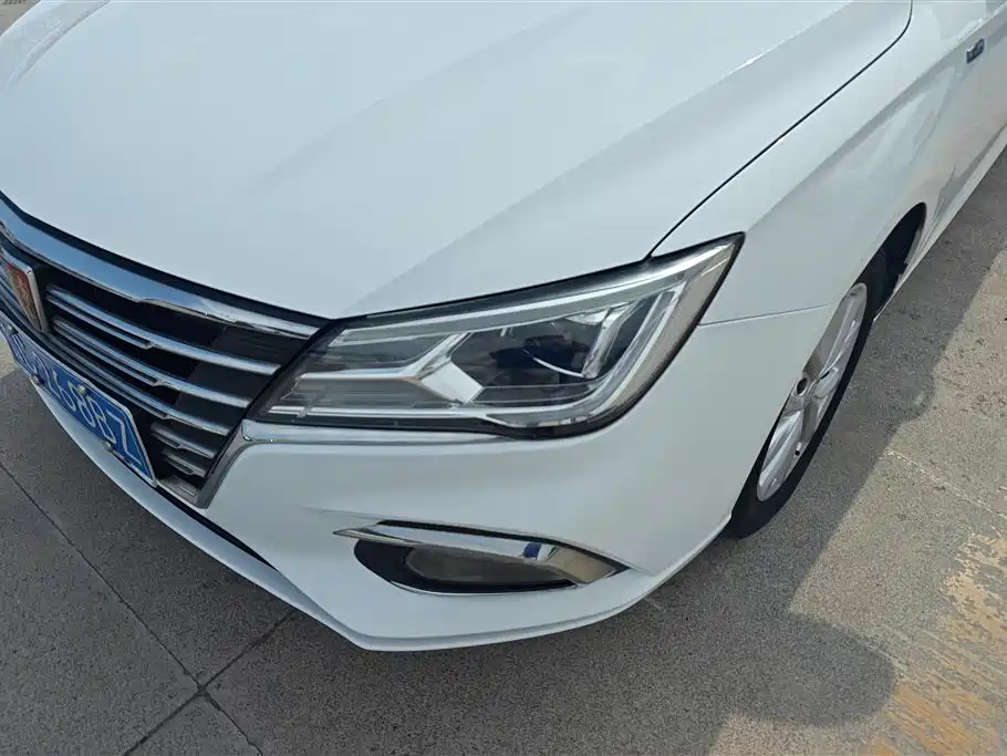 Roewe i5 2019