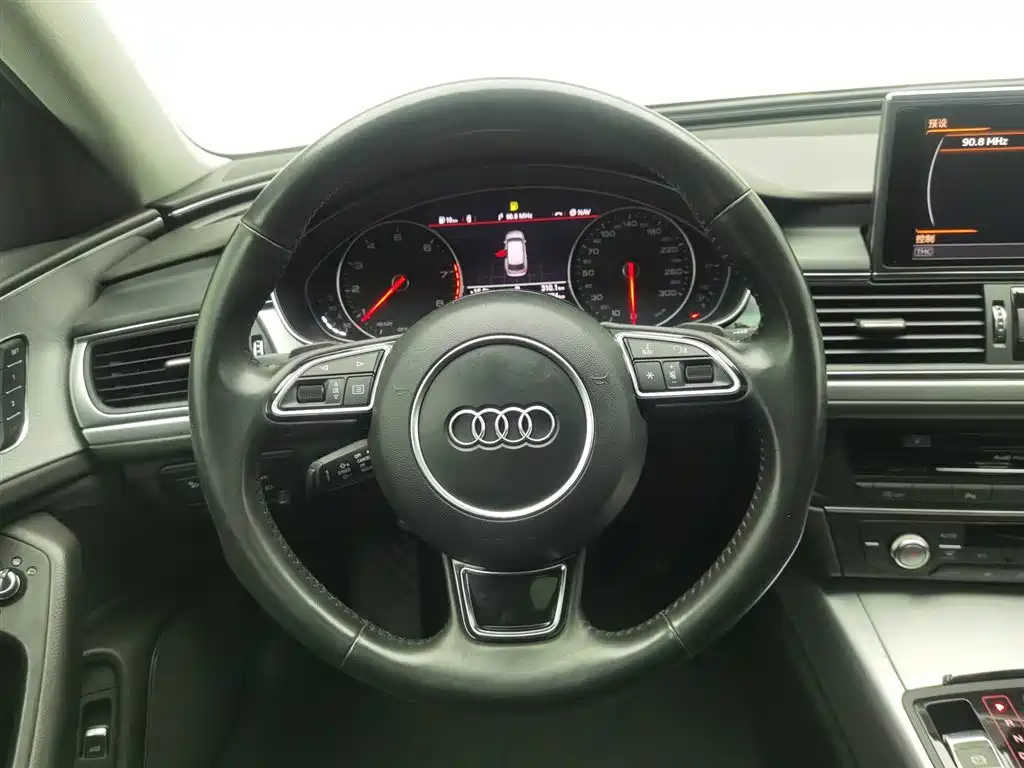 Audi A6 2019 — фото 11