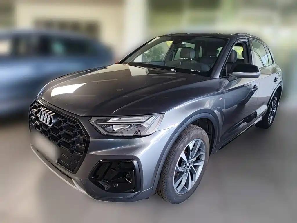 Audi Q5L 2023 — фото 1