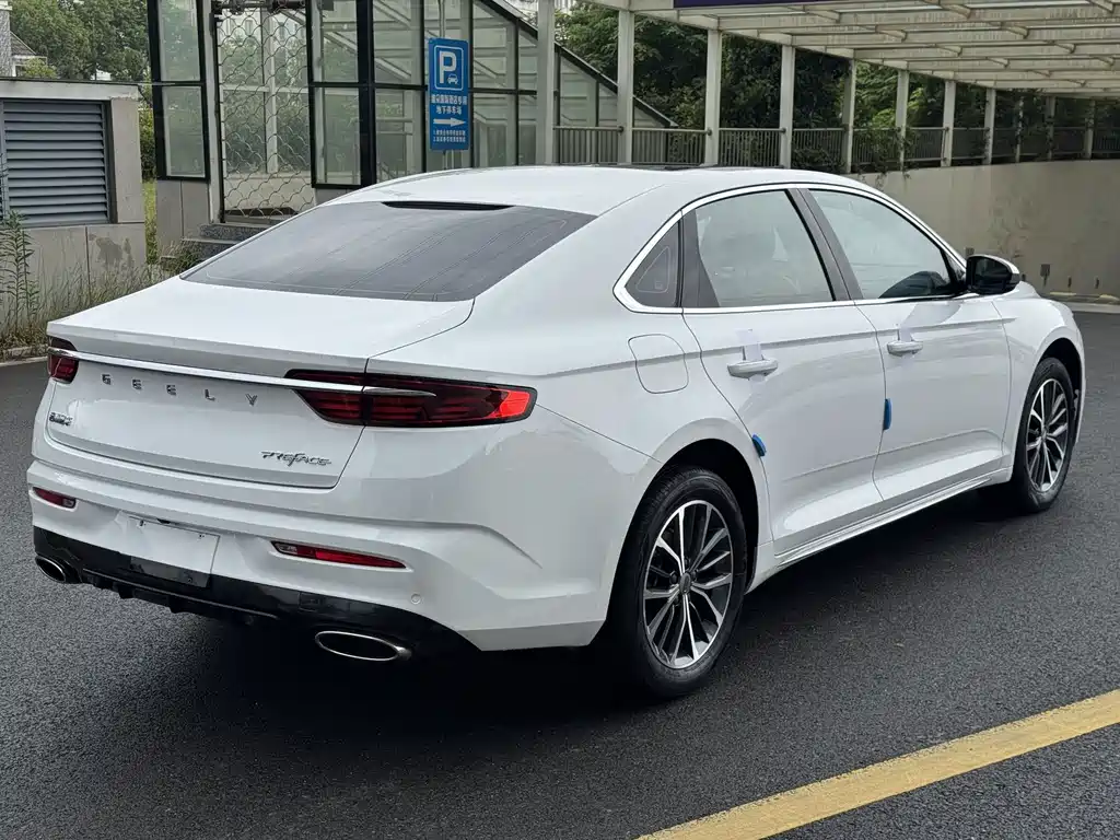 Geely Xingrui 2021 — фото 18