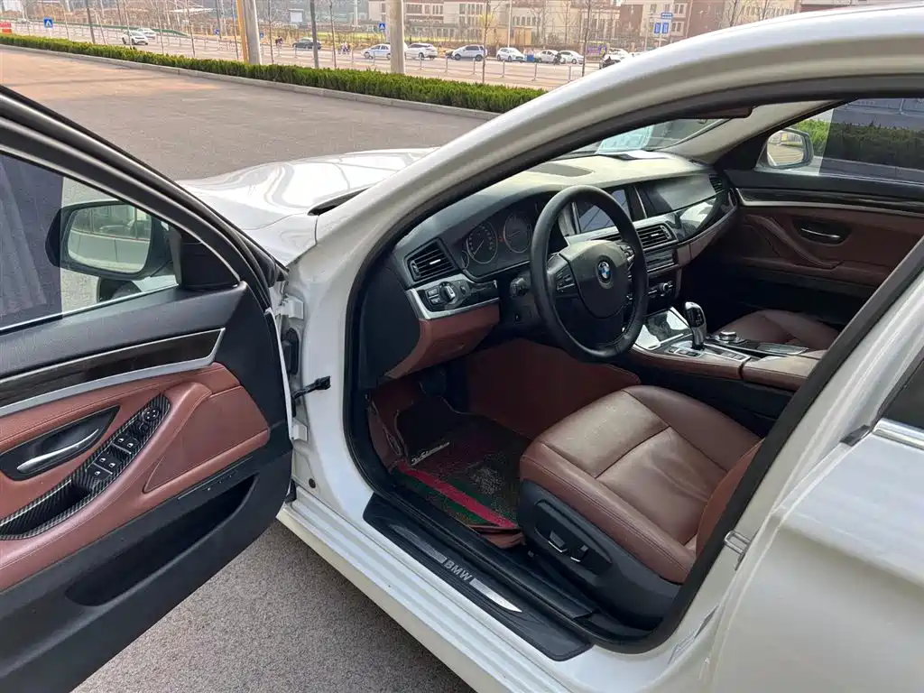 BMW 5 Series 2015