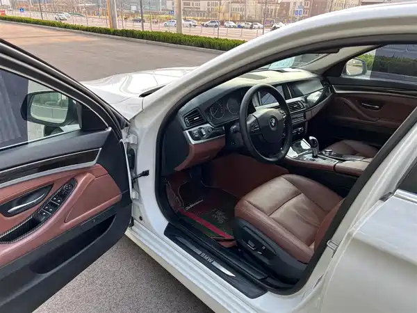 BMW 5 Series 2015