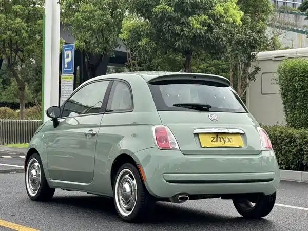 Fiat 500 2012