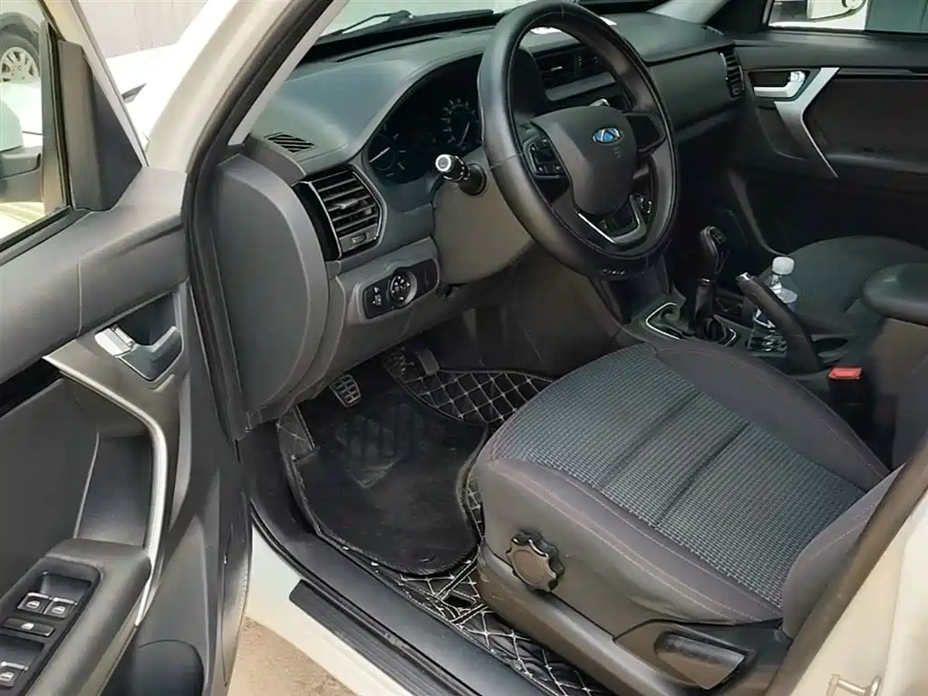Chery Tiggo 3 2019 — фото 16