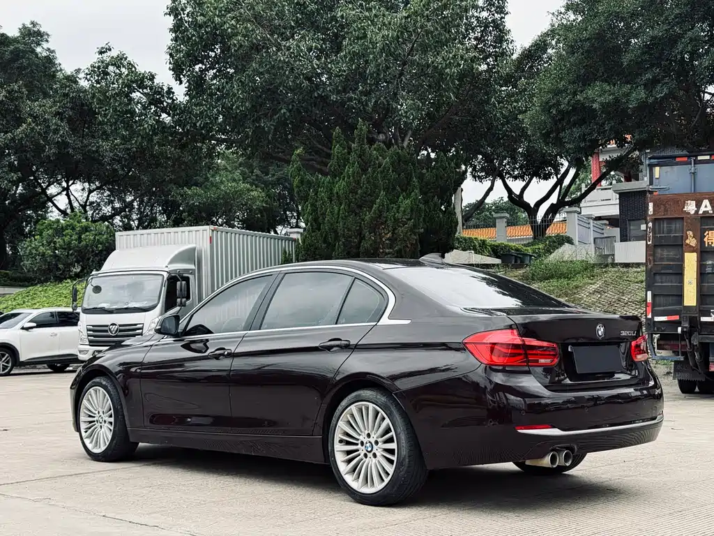 BMW 3 Series 2017 — фото 4