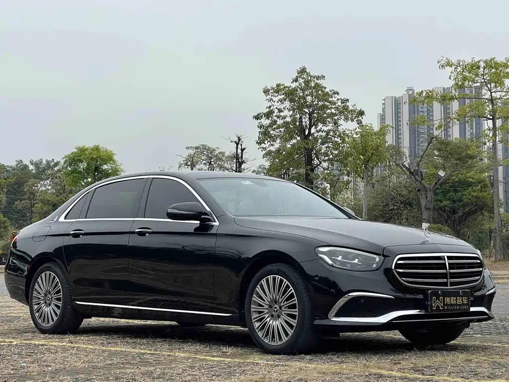 Mercedes-Benz E-Class 2021 — фото 3