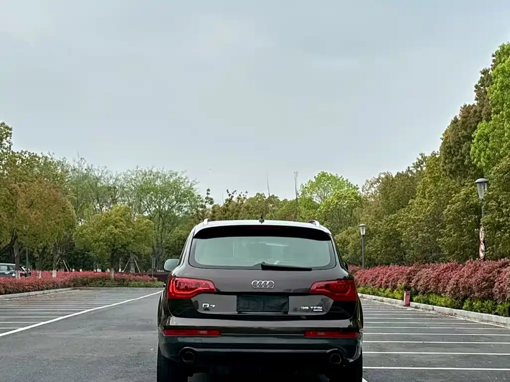 Audi Q7 2014 — фото 5