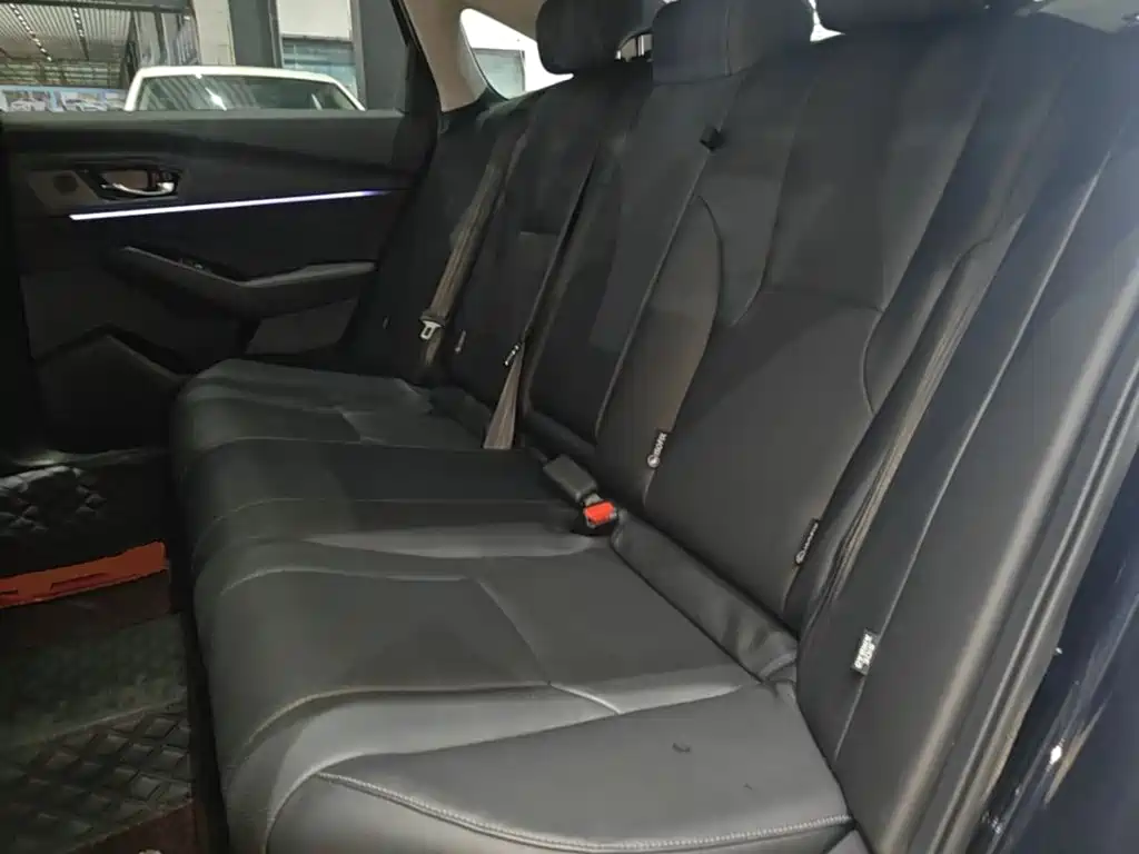 Honda Accord 2024 — фото 17