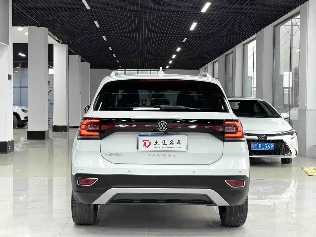 Volkswagen Tacqua 2022