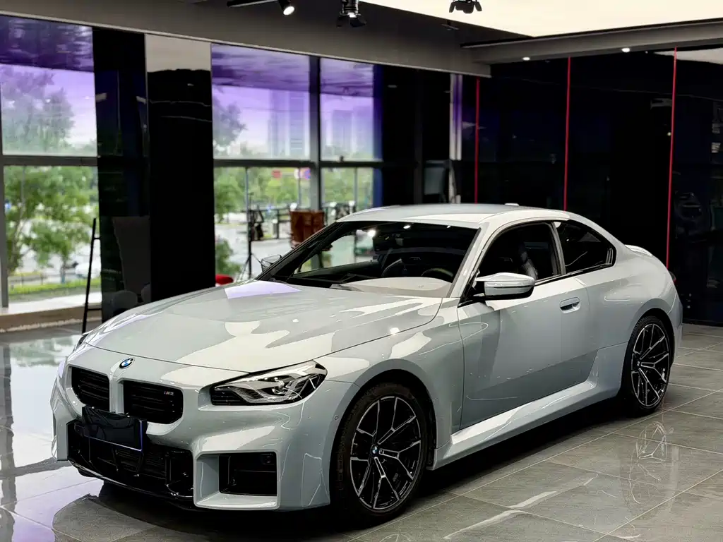 BMW M2 2024