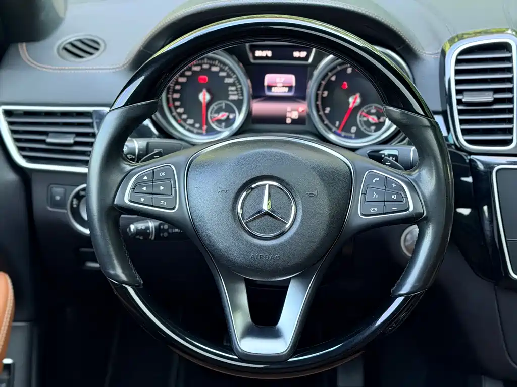 Mercedes-Benz GLE Coupe 2018 — фото 20
