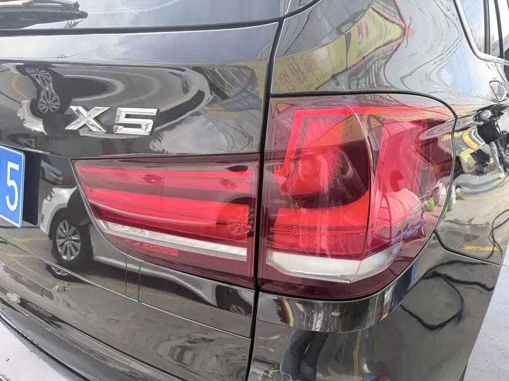 BMW X5 2015 — фото 12