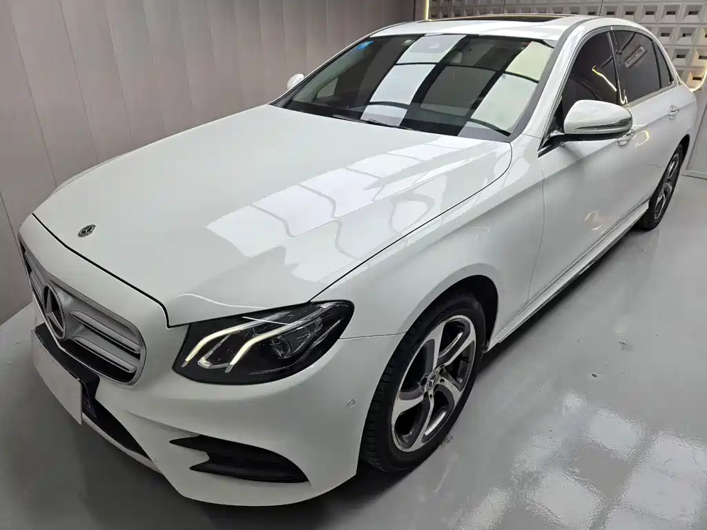 Mercedes-Benz E-Class 2017 — фото 1