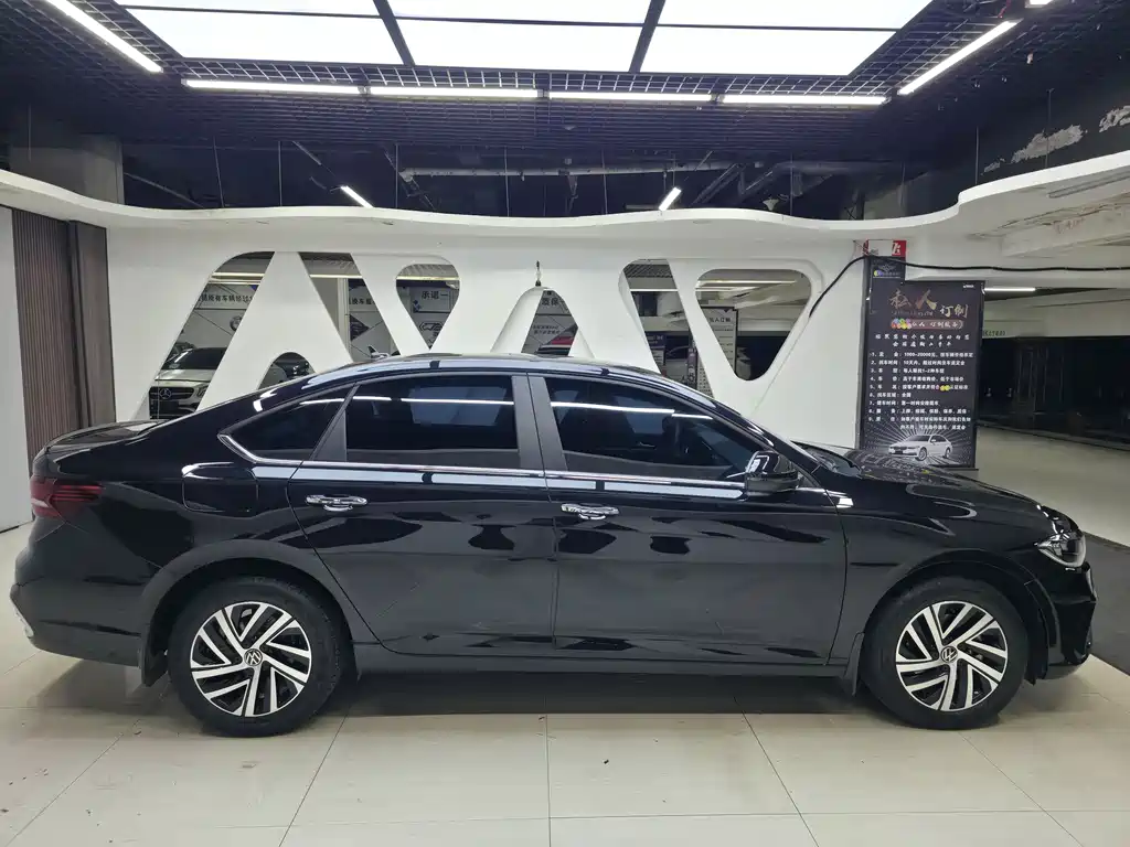Volkswagen Lavida 2023