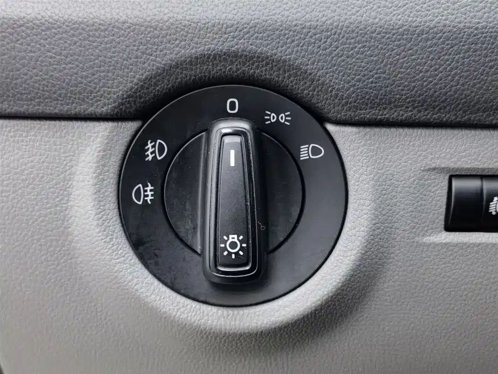 Skoda Octavia 2014 — фото 21