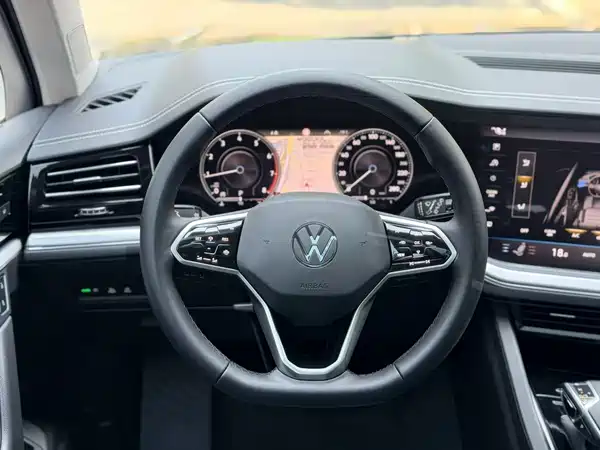 Volkswagen Touareg 2021