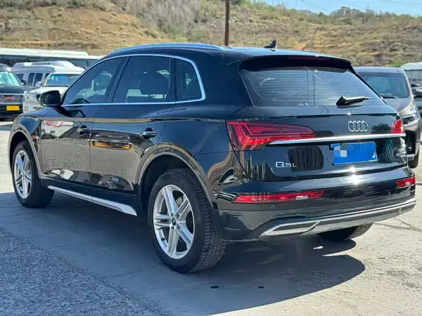 Audi Q5L 2023