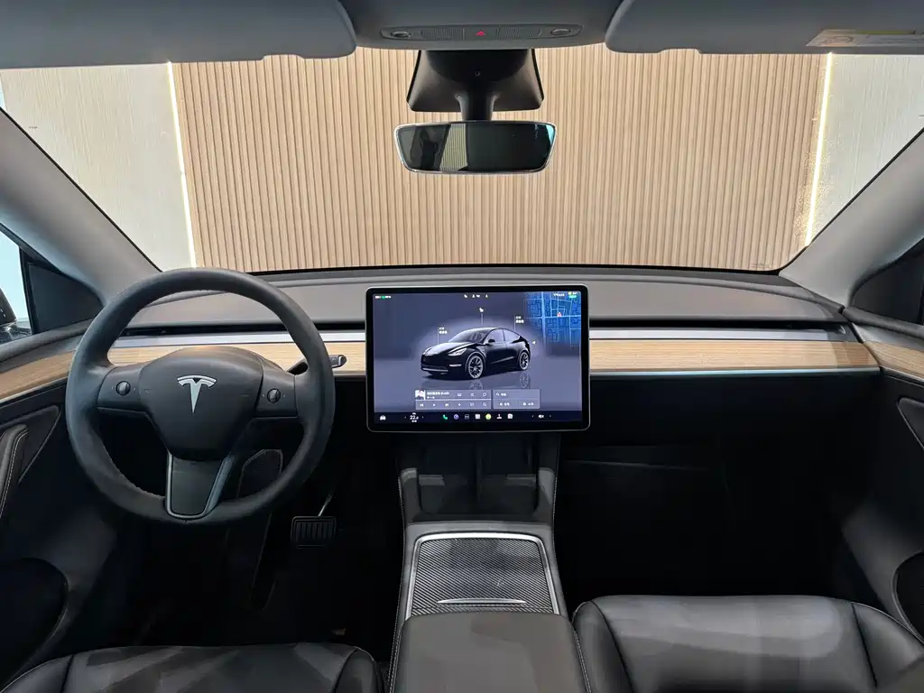 Tesla Model Y 2022 — фото 10