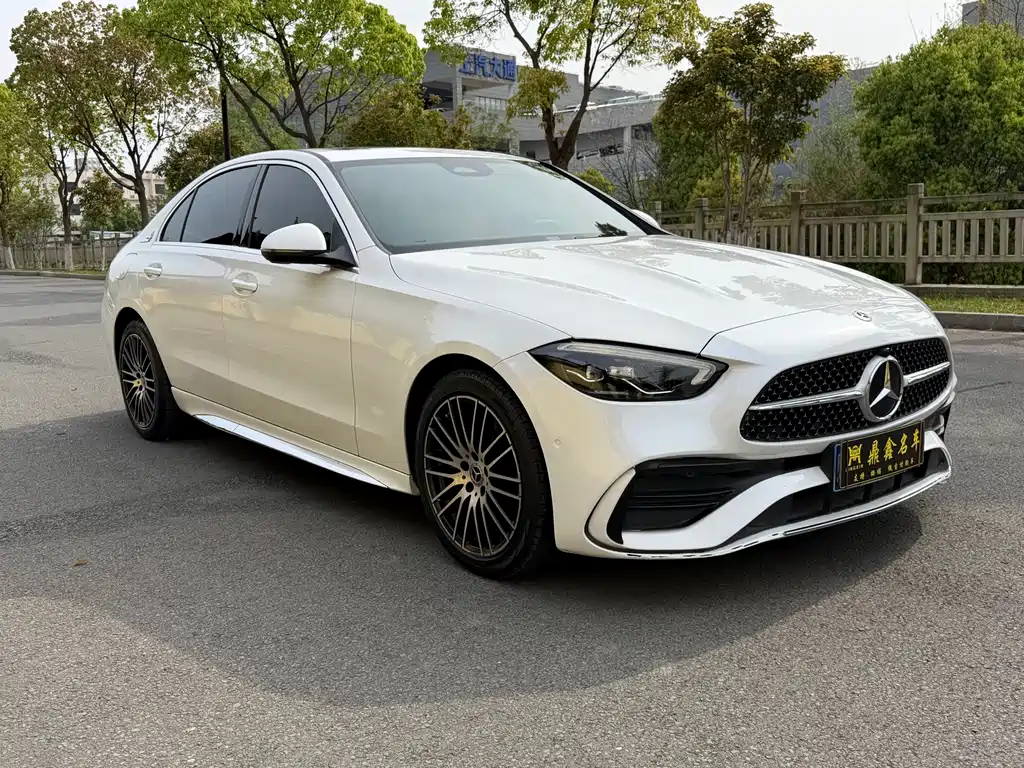 Mercedes-Benz C-Class 2023