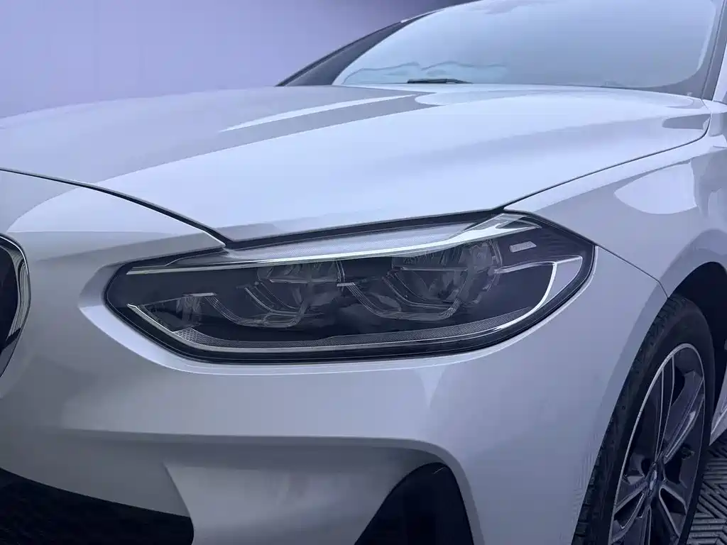 BMW 1 Series 2022