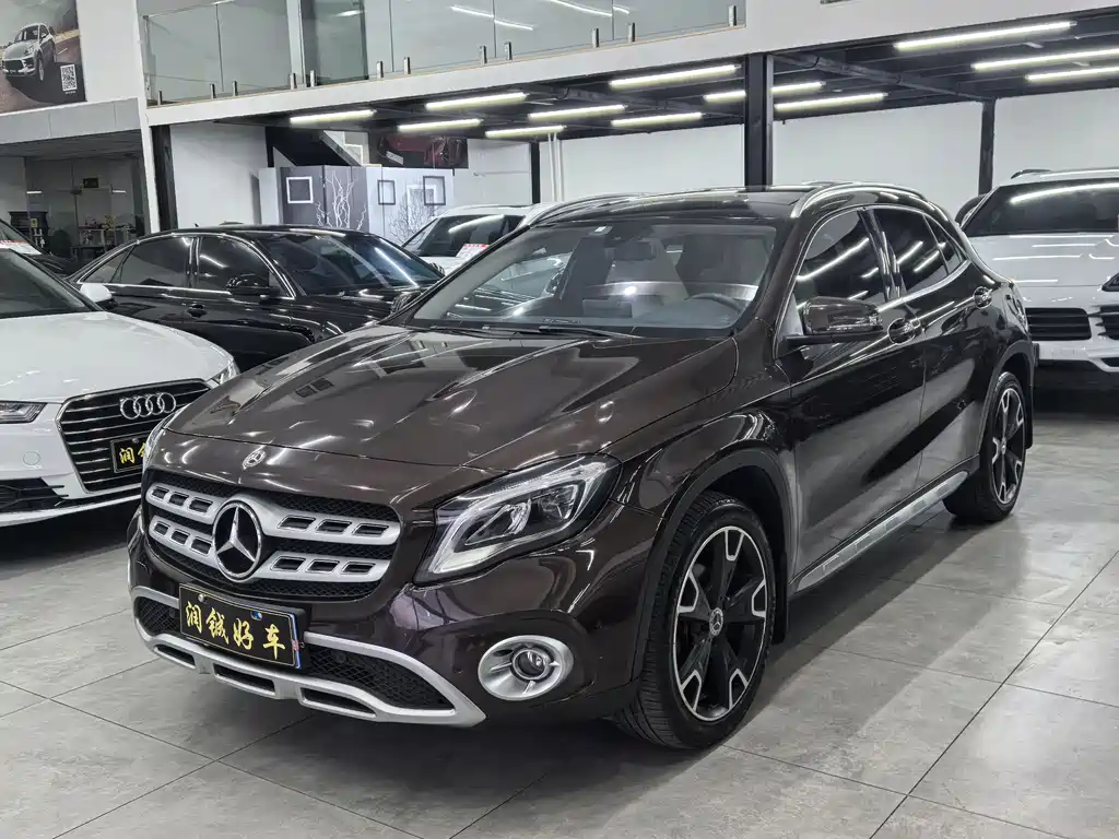 Mercedes-Benz GLA 2018 — фото 1